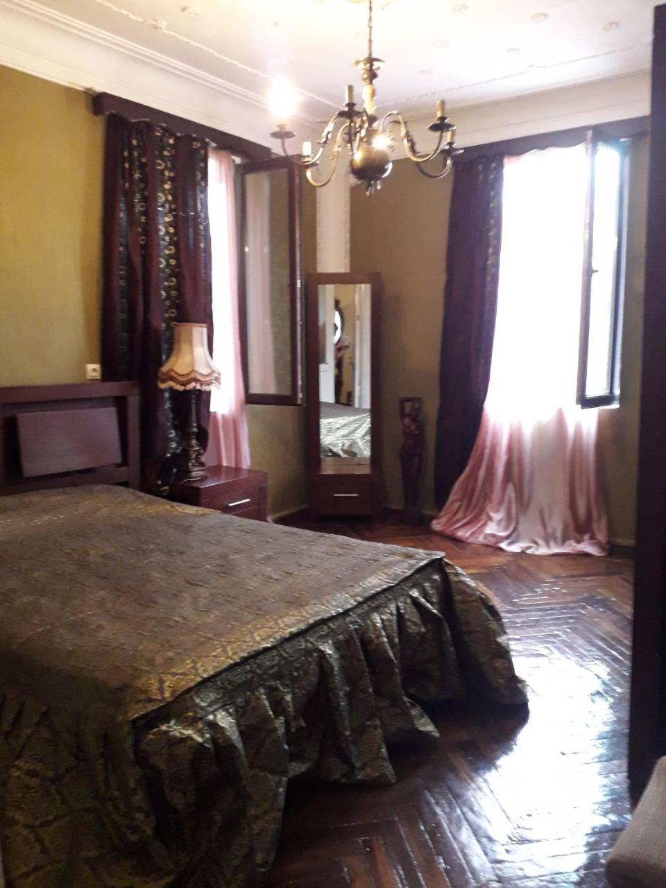 Guest House Temuri Batumi Ngoại thất bức ảnh